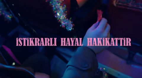 İstikrarlı Hayal Hakikattir Sözleri